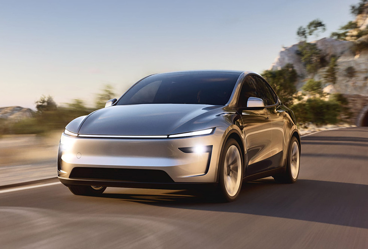TESLA NEW MODEL Y